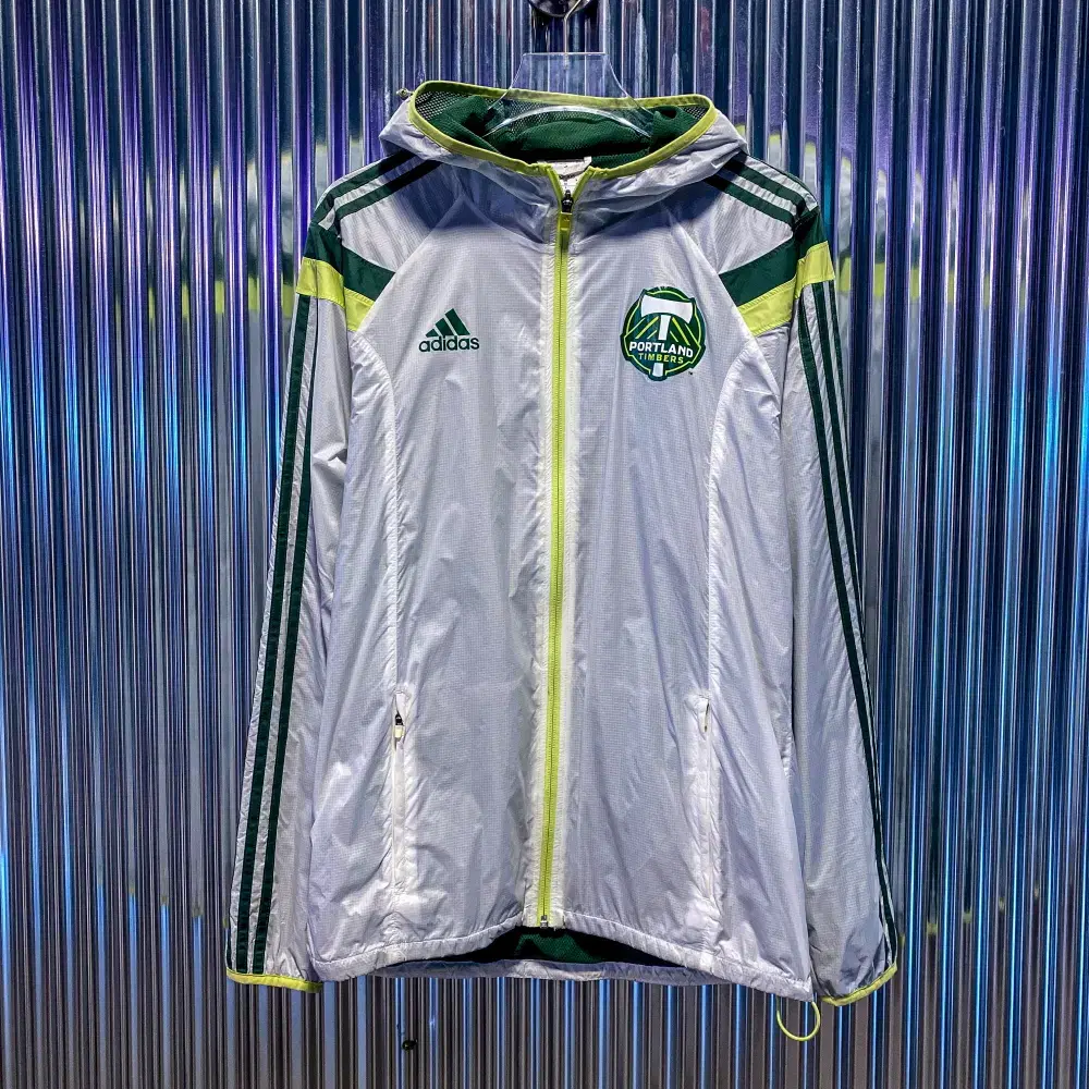 Adidas Portland Timbers Hooded Windbreaker Jacket (Domestic M) CB596