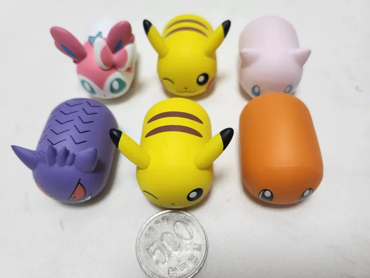 6 Pokémon mini-figures bulk (Pikachu Phantom mu Nymphia Pyrie)