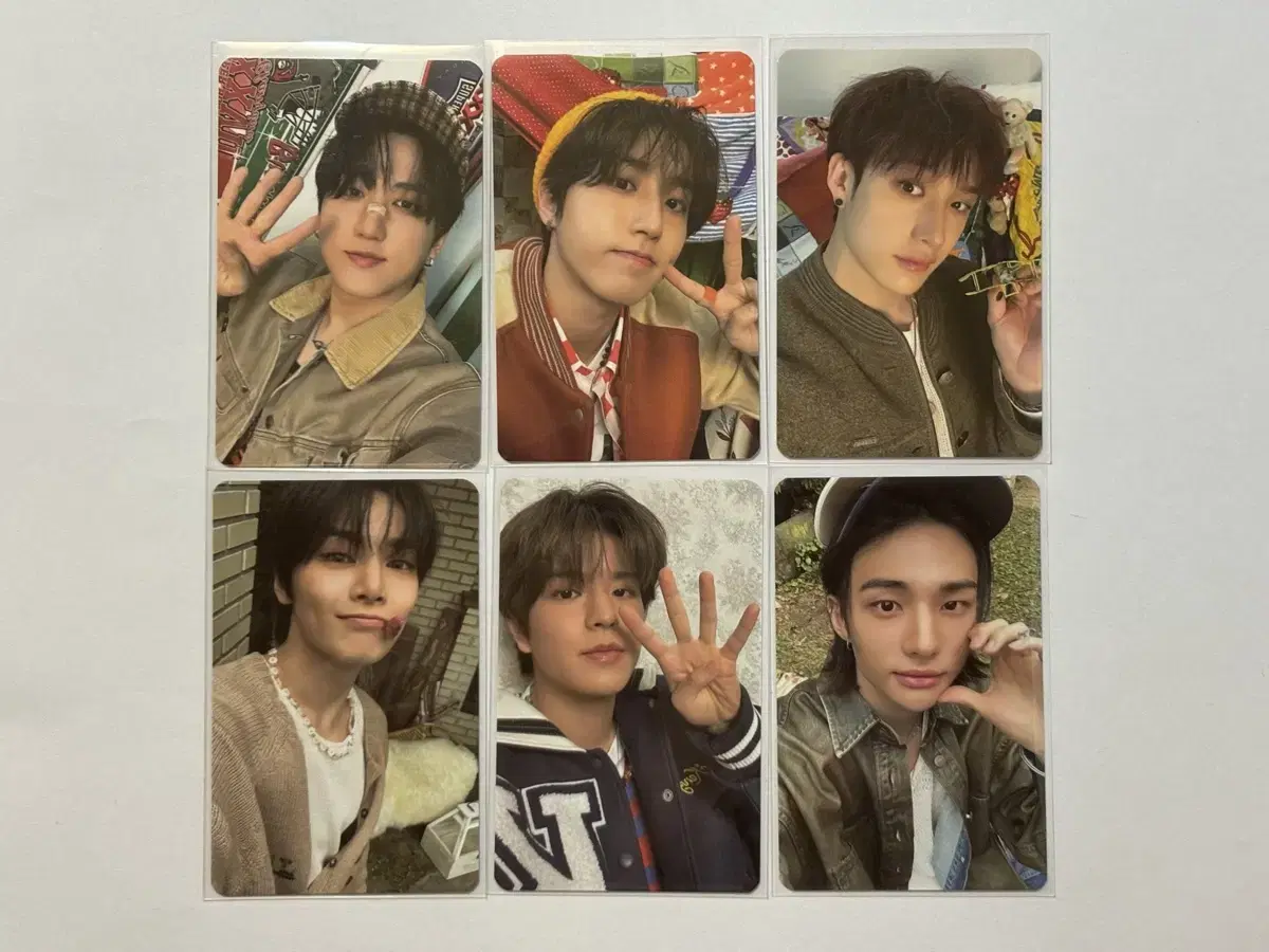 Stay4Goods shop (photocard sticker bracelet certificate)