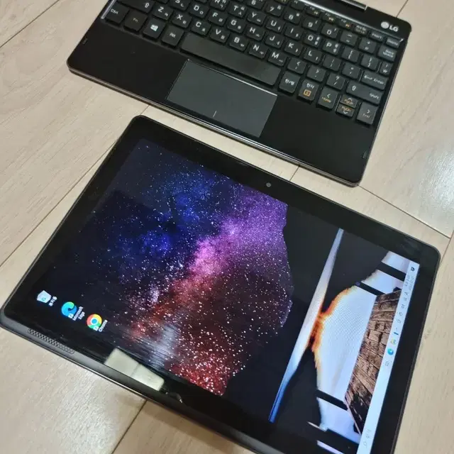 LG 테블릿 PC (LGKB17)