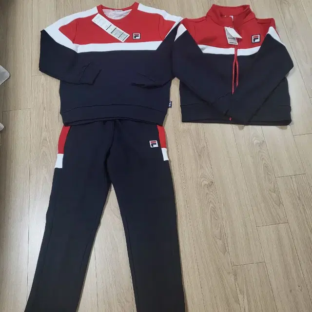 (새것)FILA 키즈 맨투맨 집업 셋트 (3PCS)