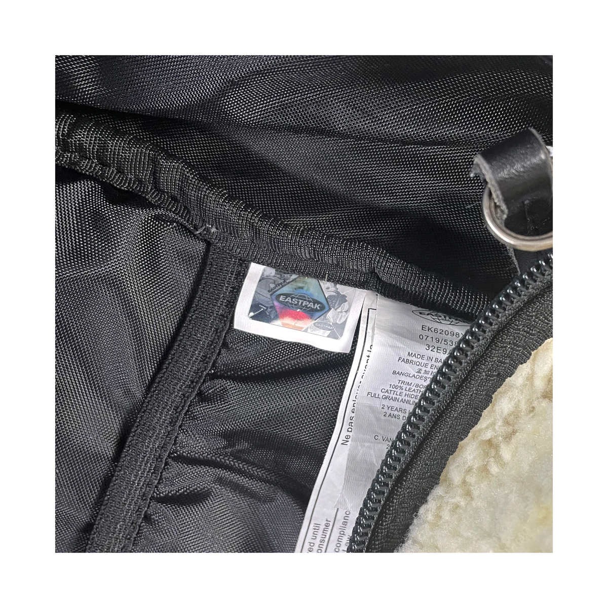 EASTPAK 이스트팩  뽀글이 fleece 디자인 백팩