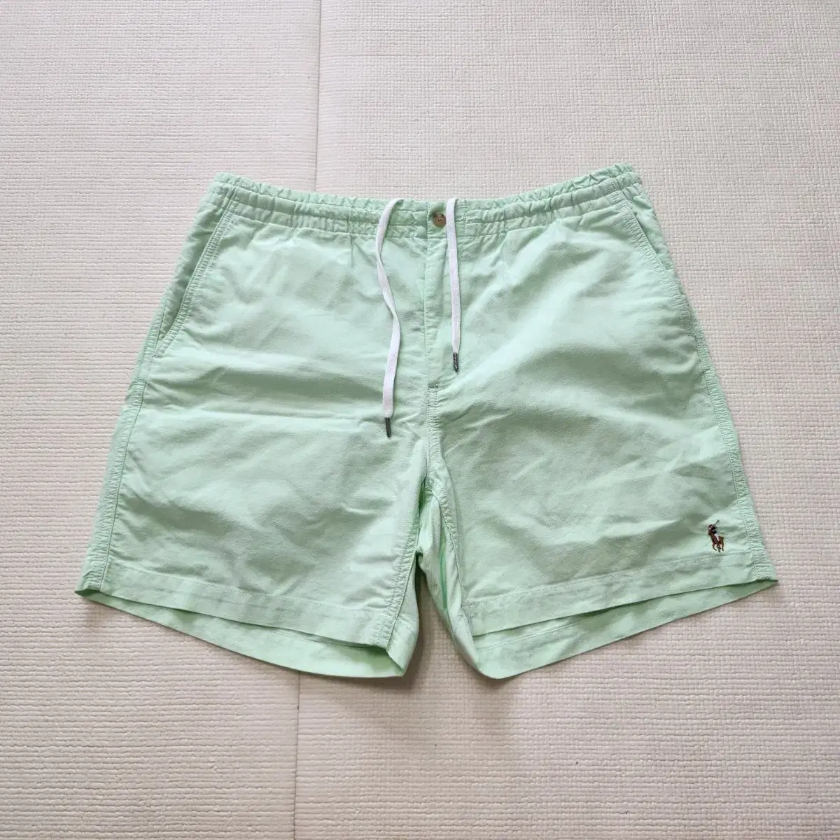 [L] Polo Ralph Lauren Prester Vahn Classic Fit 6-inch Mint