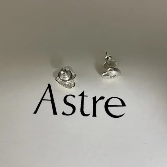 아스트흐 astre 하트귀걸이(s)