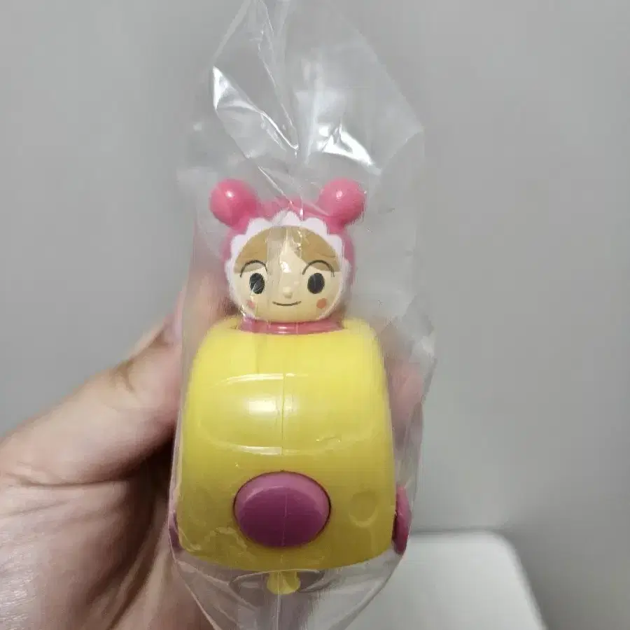 호빵맨 가챠 피규어 딸랑이 짤랑이 아카짱