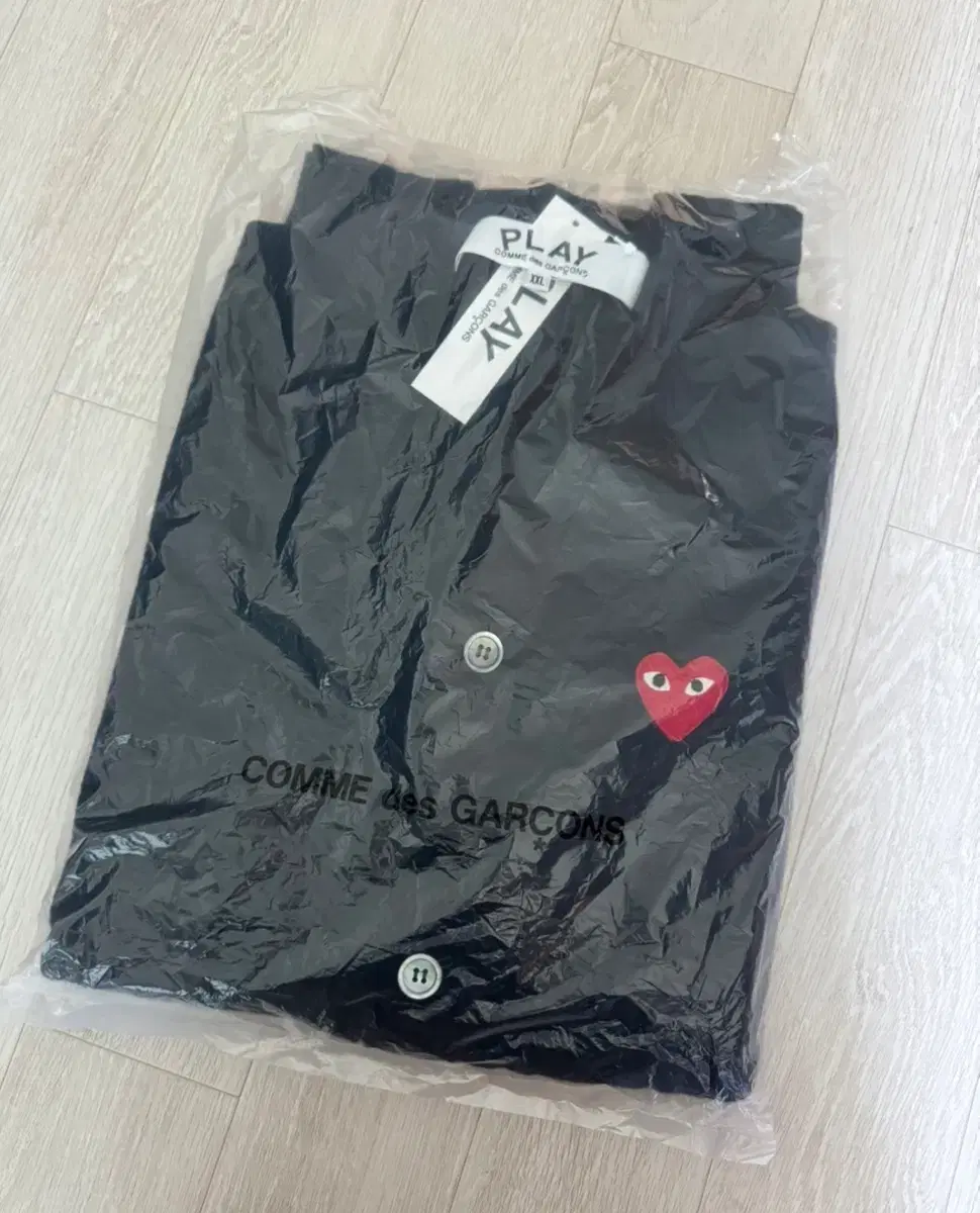 Comme des Garçons Black Cardigan XXL New in box unsealed