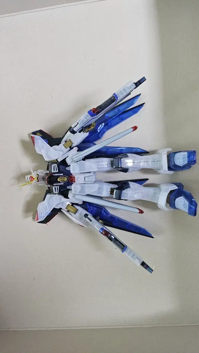 Strike Freedom Gundam 1/100 Clear (Asia Limited) Resin Statues for Sale