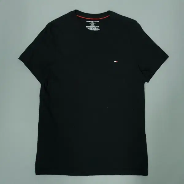 BT469 Tommy Hilfiger Men's Size 95 Black Basic Vahn Tee