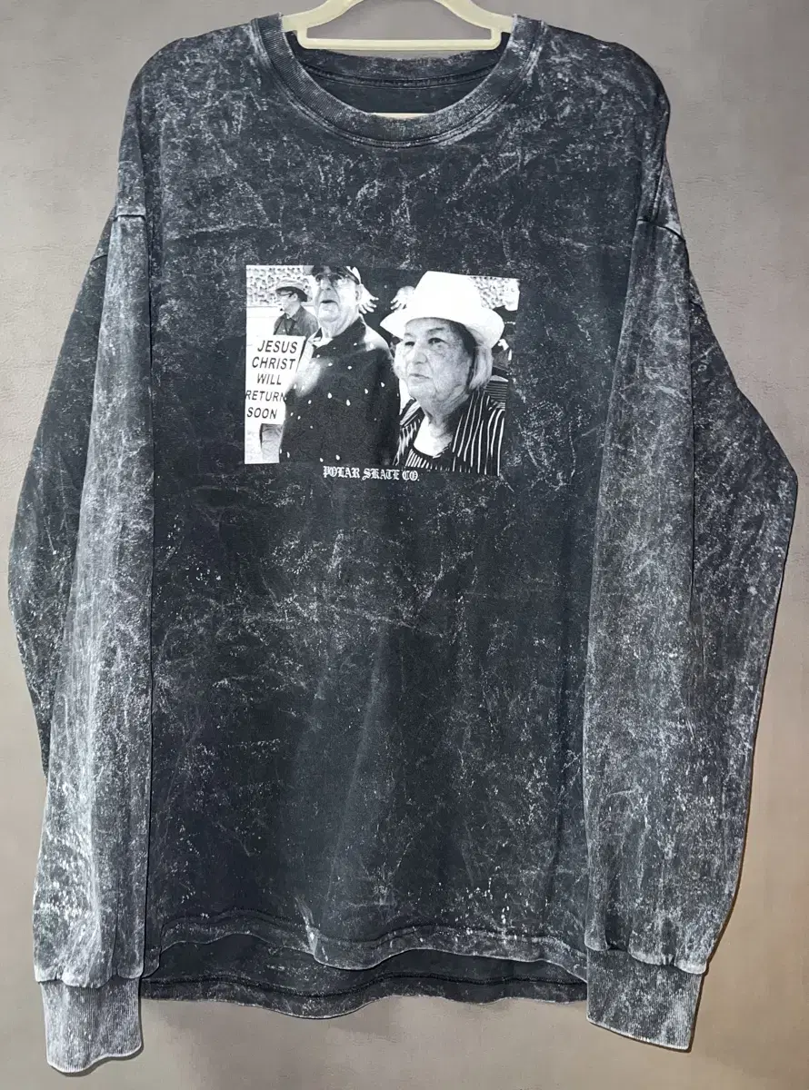 Pola x Cyrus Crewneck - Large