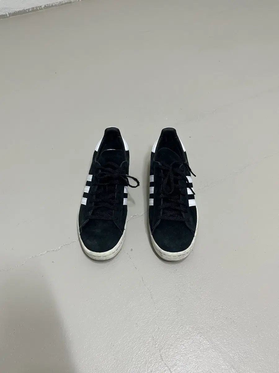 Adidas Campus 80s Black