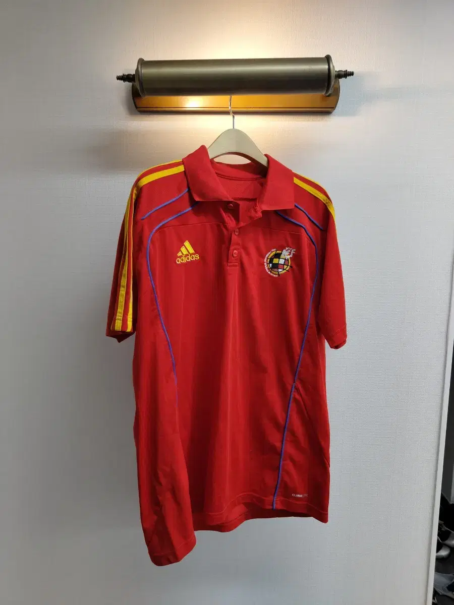 110) Adidas Spain national team polo shirt for sale 01