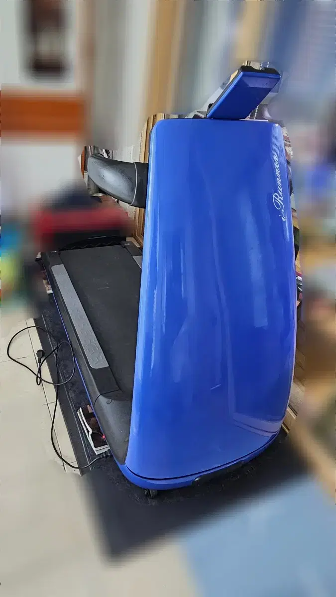 iRunner Folding Treadmill bloo (Delivery included in the neighborhood)