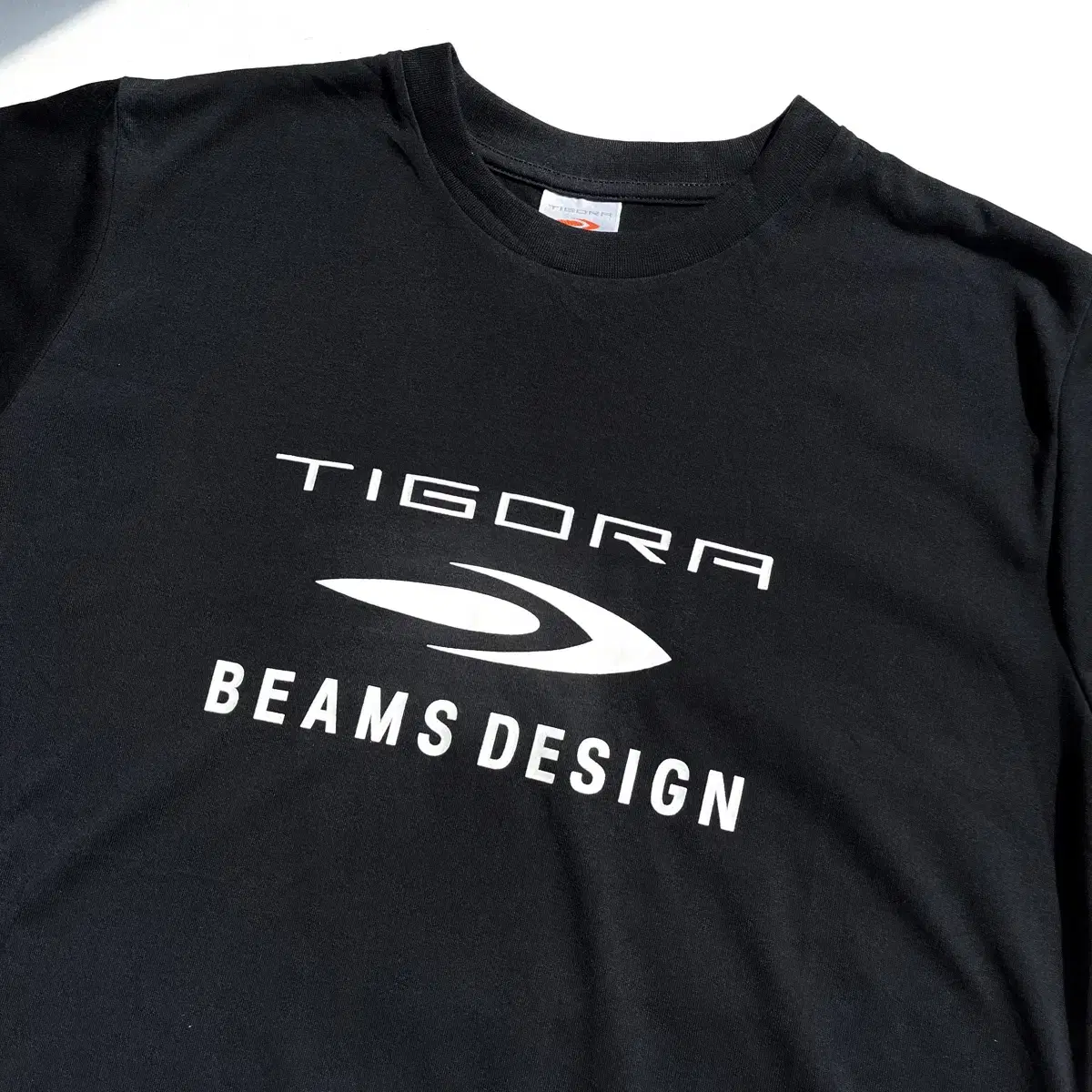 [M] BEAMS X TIGORA 반팔 티셔츠