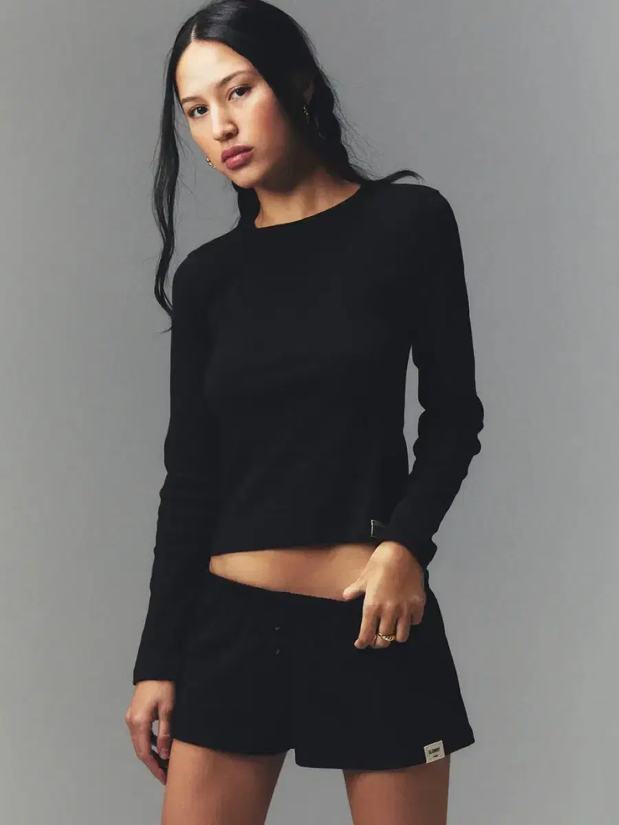 Glowny G CLASSIC LONG SLEEVE - BLACK