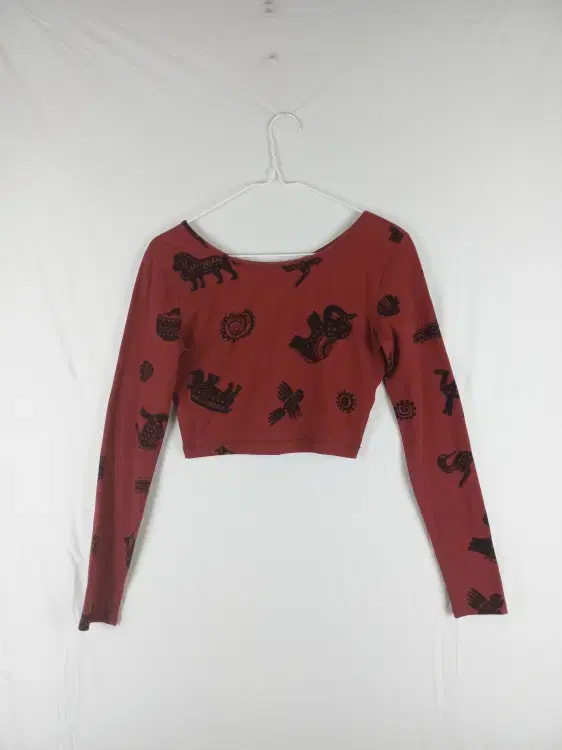 Forever21 Crop Round Long Sleeve T-Shirt 90 Red