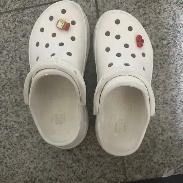 CROCS 아이코닉 크록스 컴포트