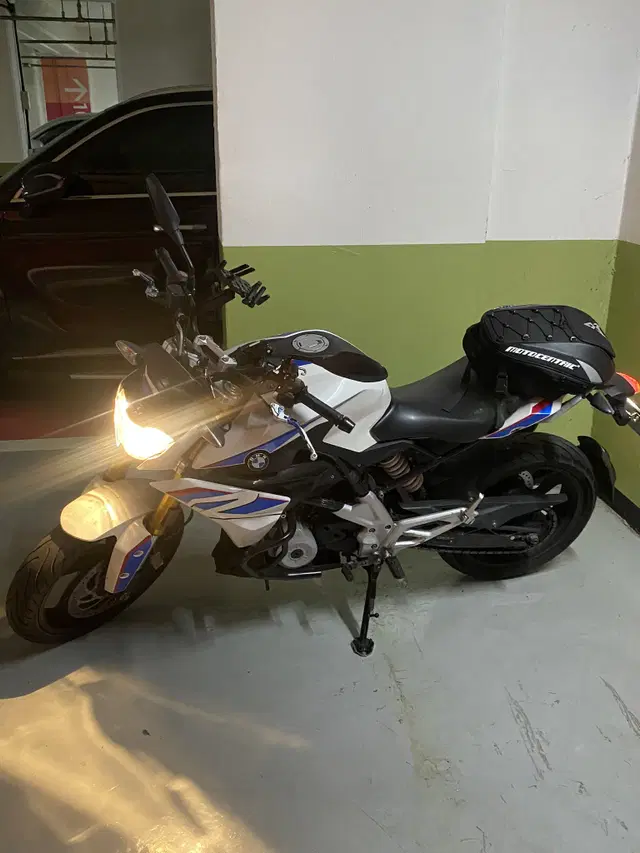 BMW G310R 18년식 화이트