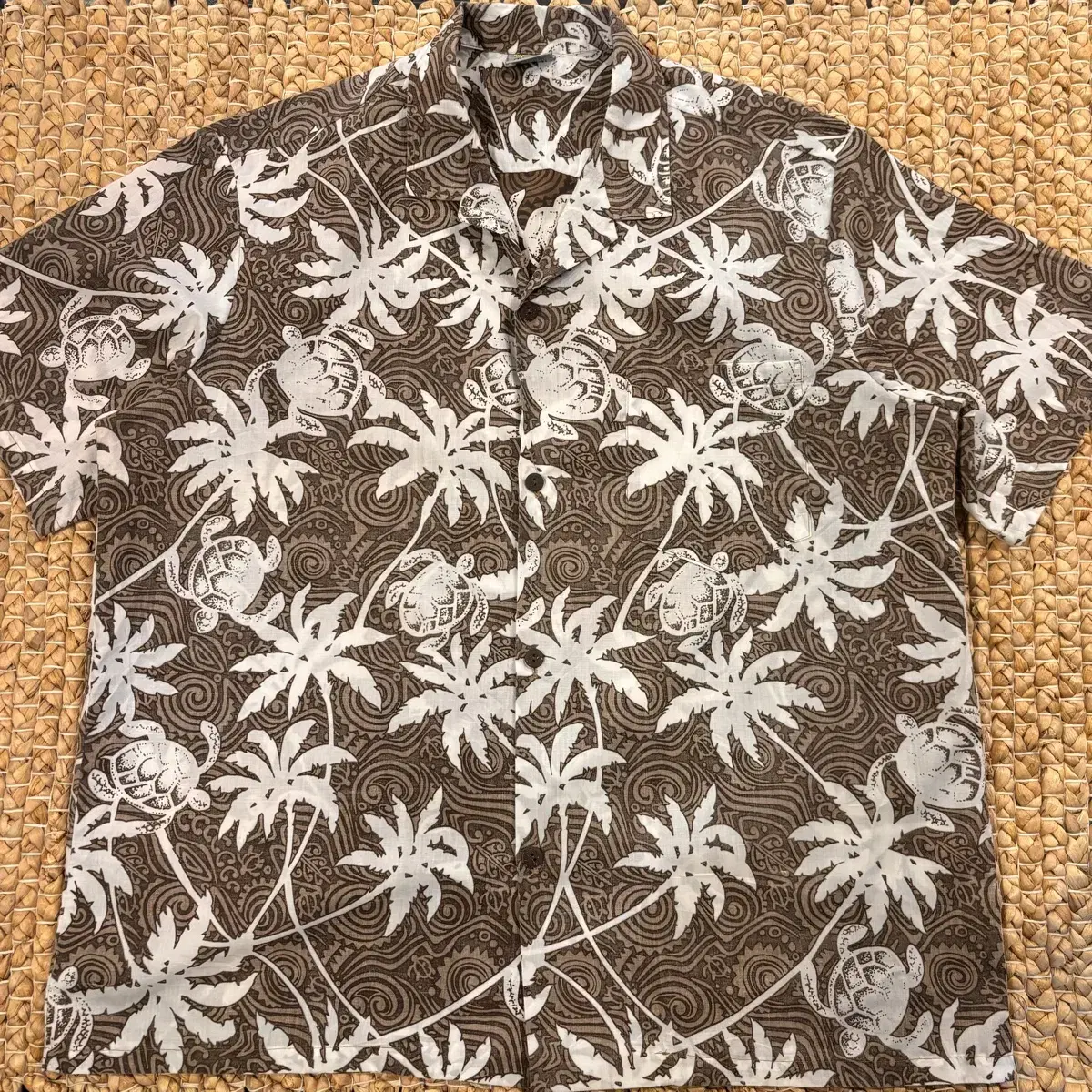 MADE IN HAWAII Open Kara Hawaiian Shirt (H3978)