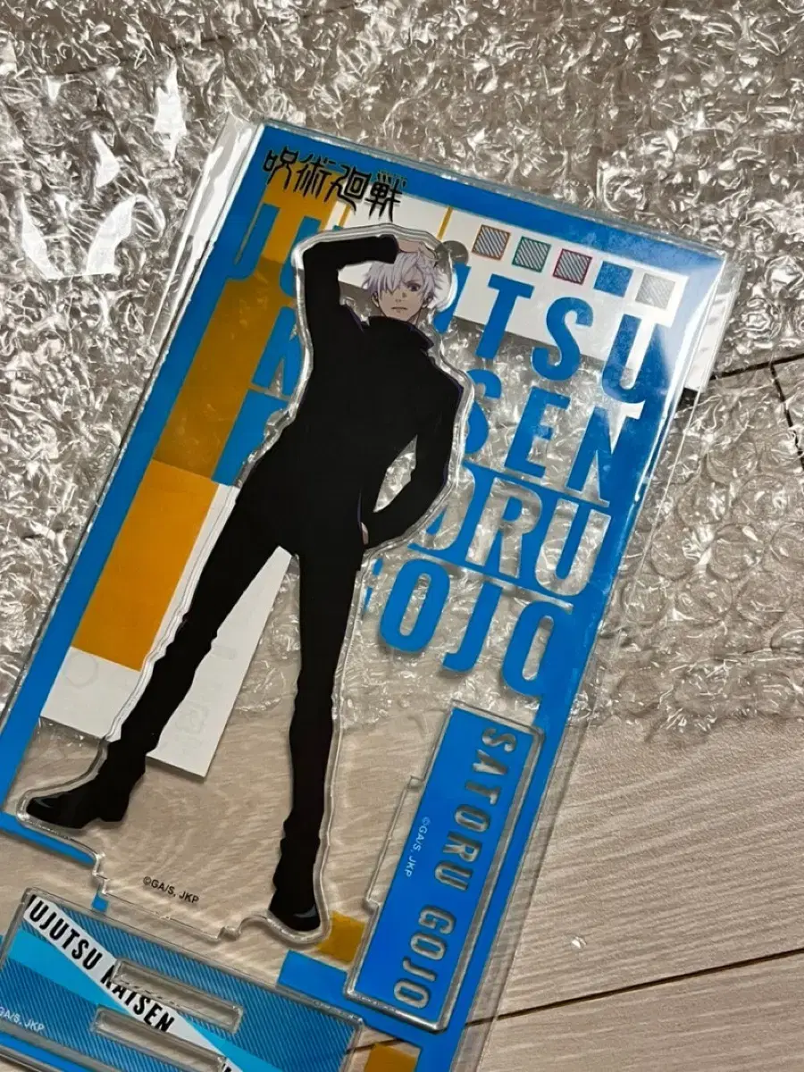 Zuu Spinning Gojosatoru Shibuya rest acrylic stand