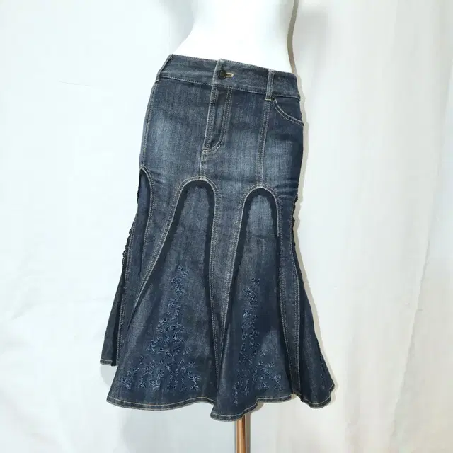 Vintage mermaid denim skirt