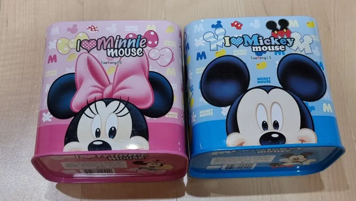 Mickey, Minnie Mouse Iron Pencil Holder