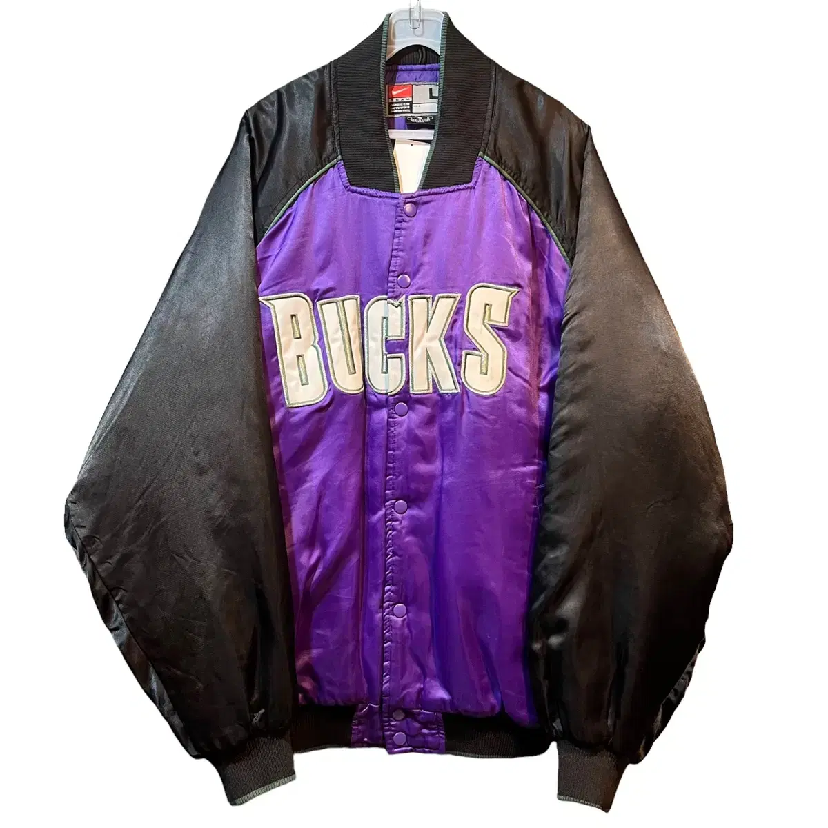 [2XL] 나이키NBA 오버핏 BUCKS 스타디움 점퍼