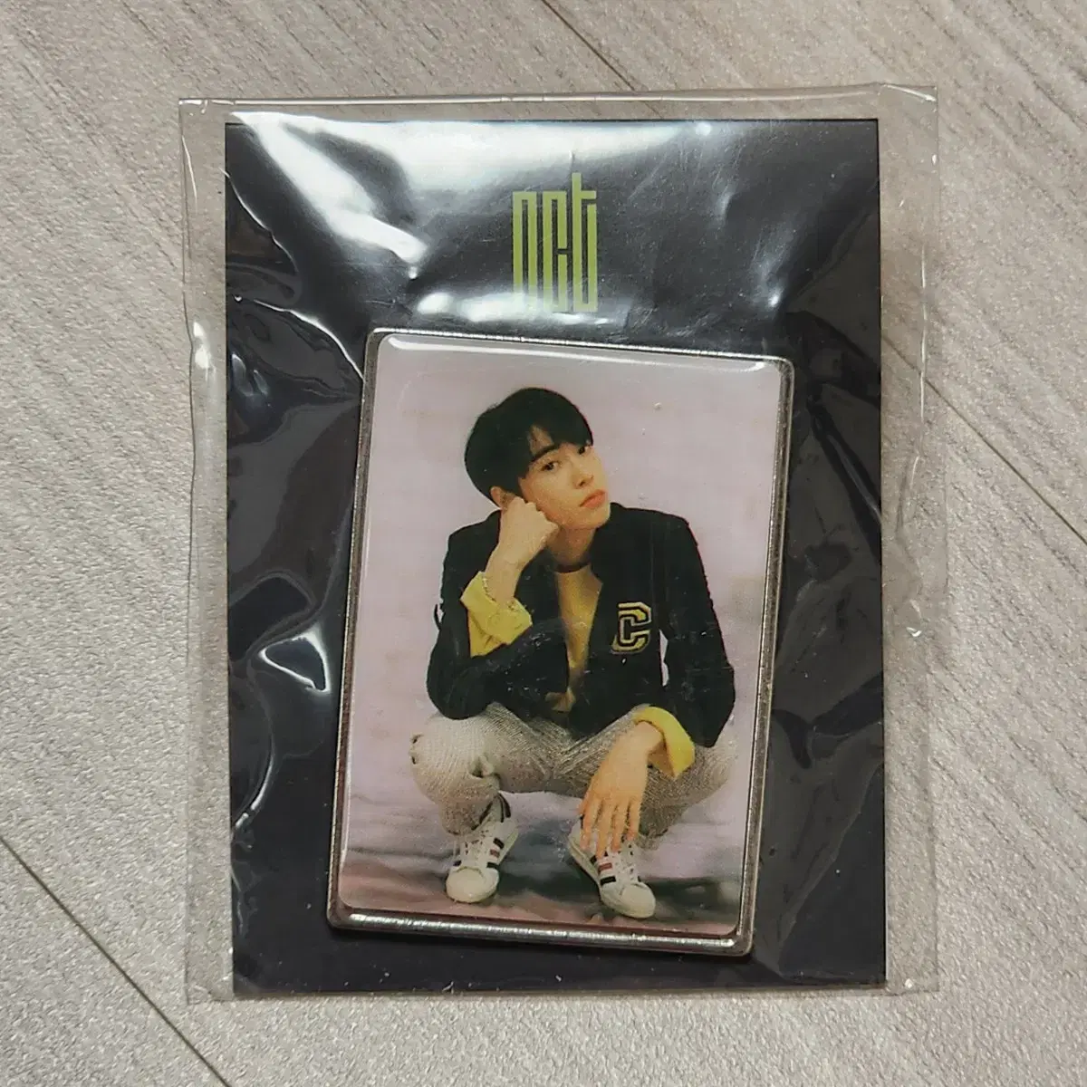 NCT doyoung 2018 Epoxy Photo Badge