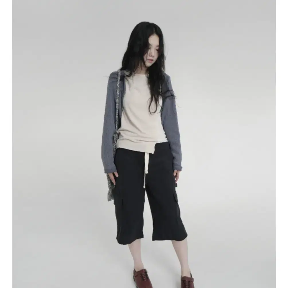 애프터먼데이 bold corduroy half pants