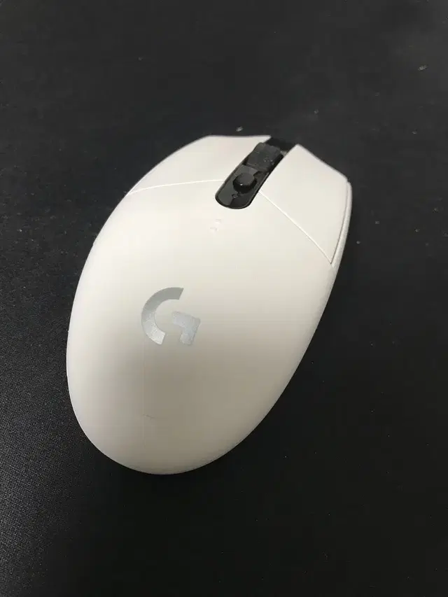 로지텍 G304 화이트