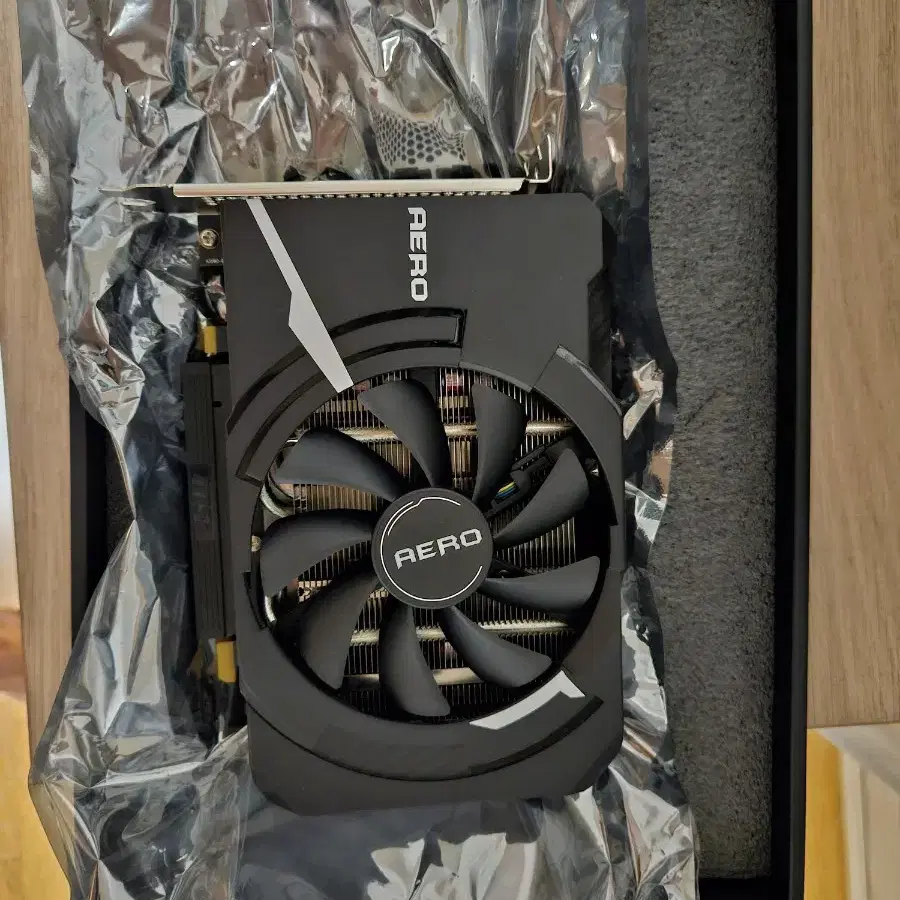 3060ti aero 180mm이하 최강그래픽