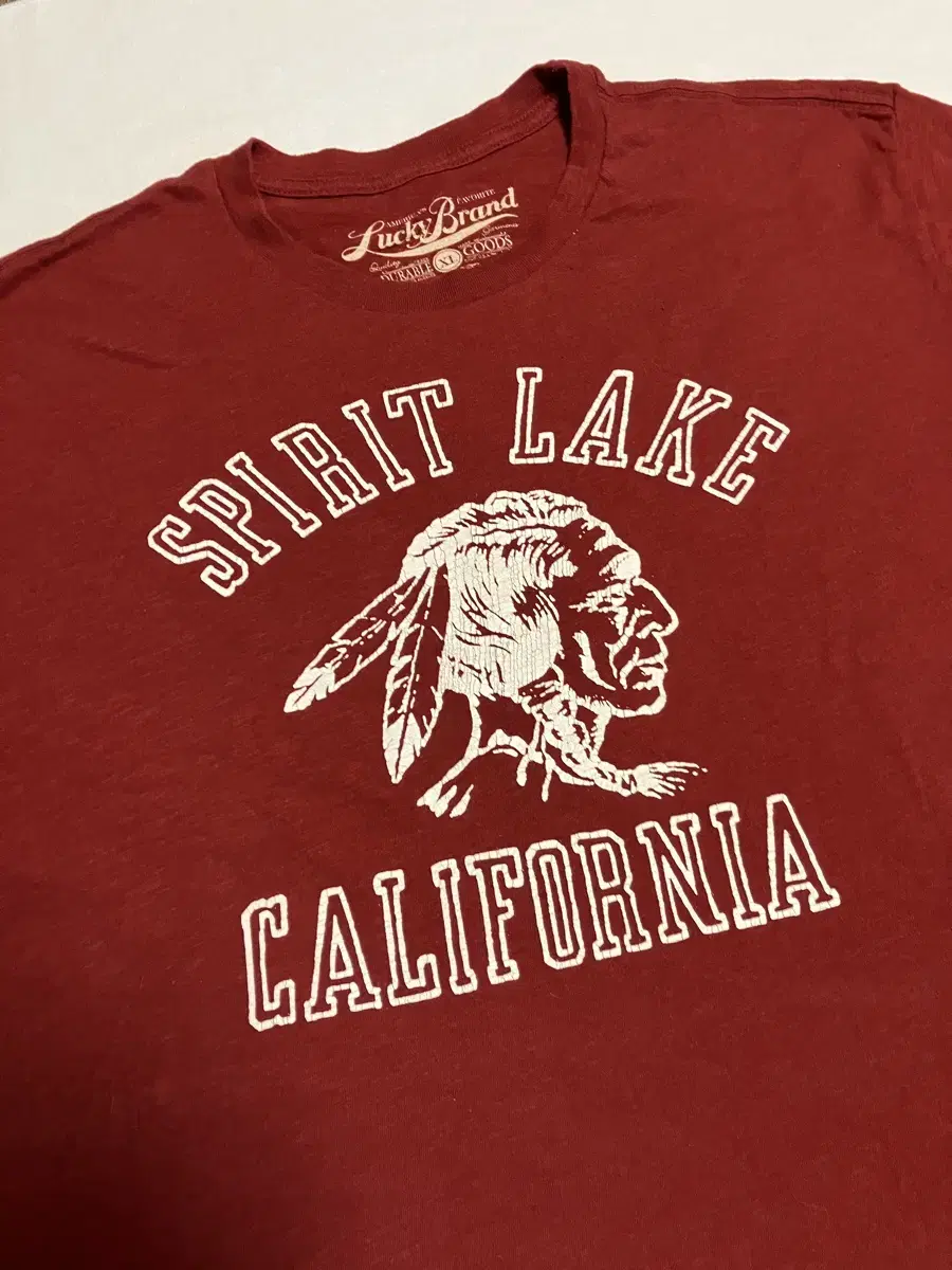 Spirit Lake Vintage Graphic Short Sleeve Tee