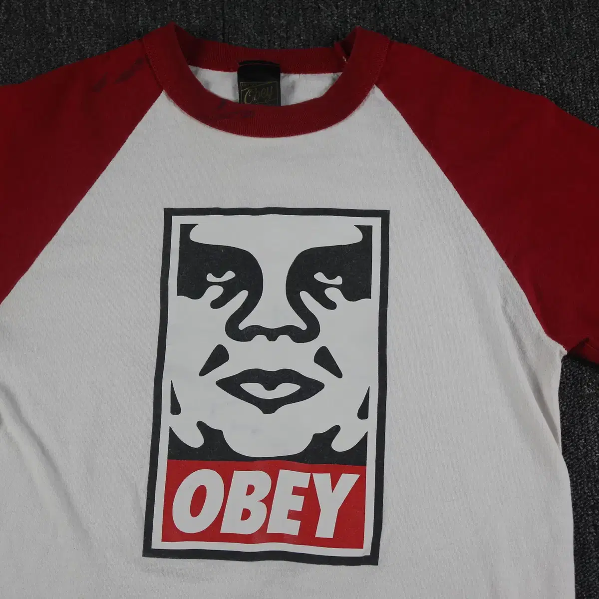 OBEY VINTAGE T-Shirt 오베이 래글런 반팔티셔츠