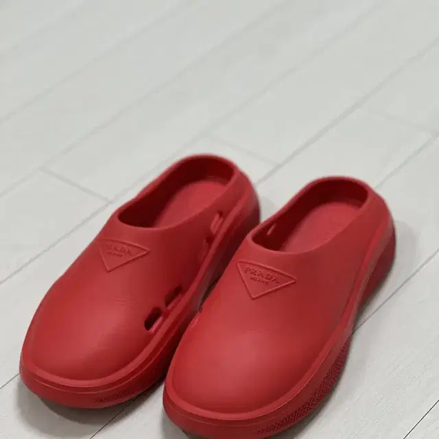 프라다 뮬 Prada Foam Rubber Mule 41size