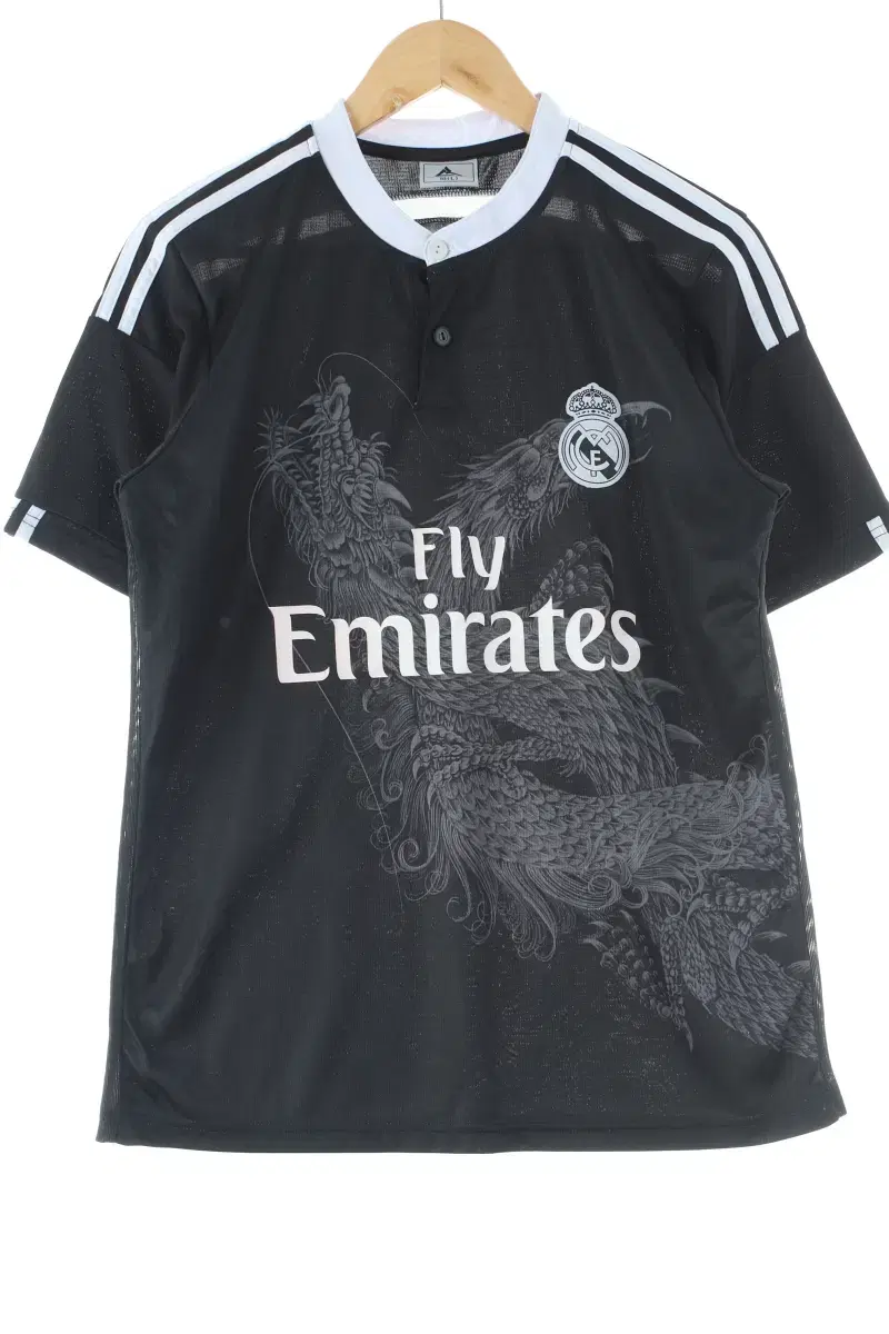 (L) Branded Vintage Short Sleeve T-Shirt Real Madrid Football Shirt - DA43