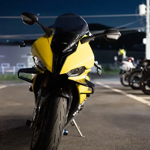 21년식 BMW S1000RR M팩 풀튠 팝니다