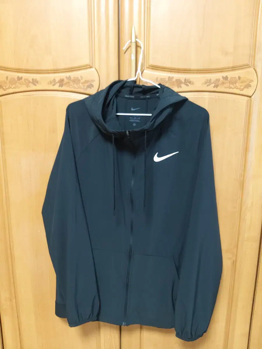 Nike Ultralight DryFit Mesh Performance Hooded Zip-Up XL