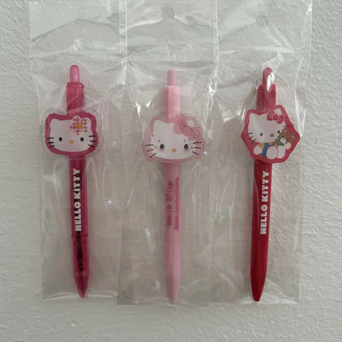 Sunstar Hello Kitty 50th Anniversary Ballpoint Pen