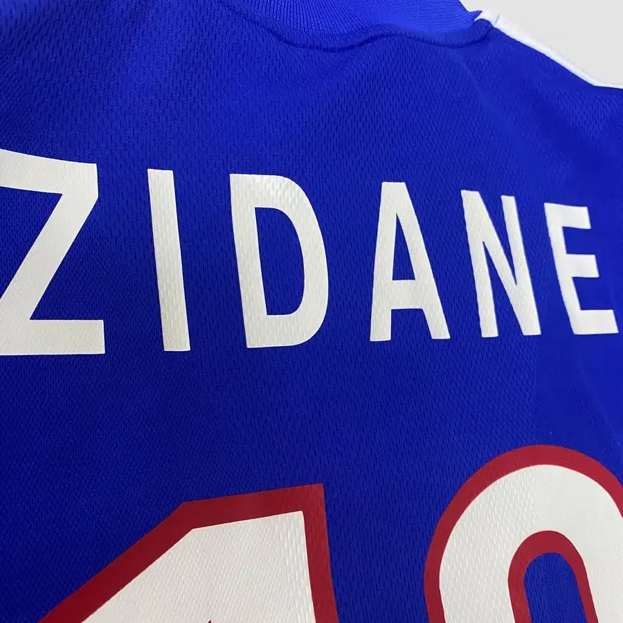 ADIDAS 00s france home ZIDAN