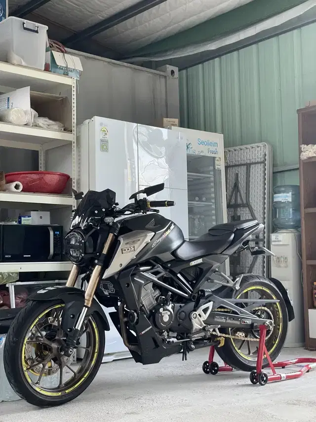 2022년식 cb125r