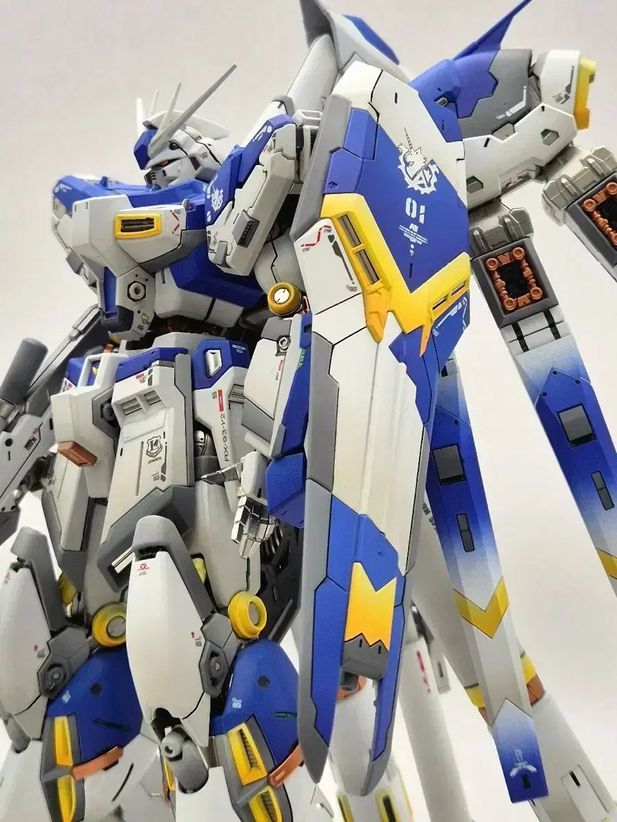 High New Gundam Paintjobs