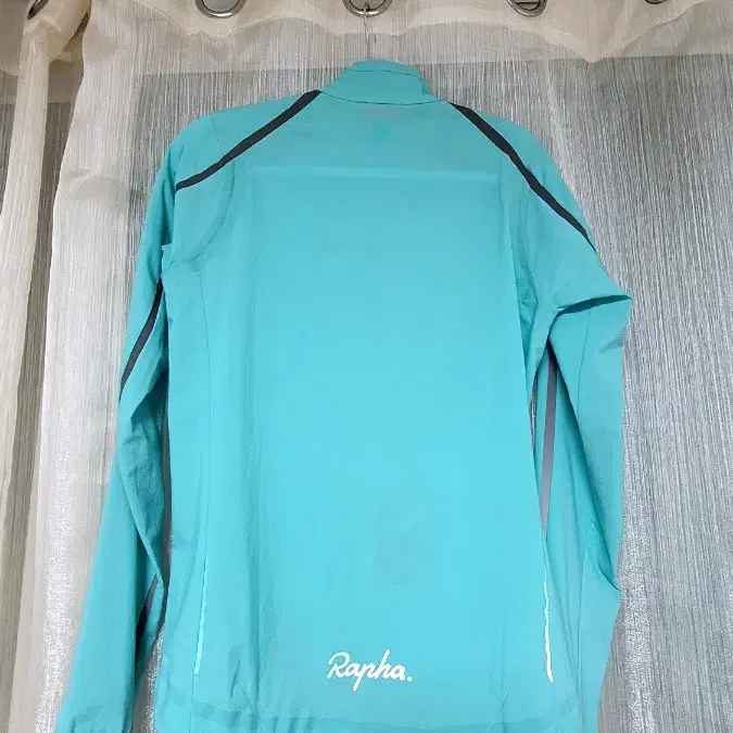 rapha 라파바람막이 XS (여성)