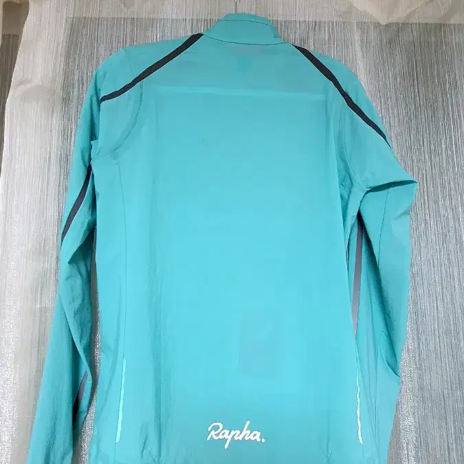 rapha 라파바람막이 XS (여성)