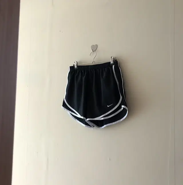 Vintage Nike dri fit black shorts