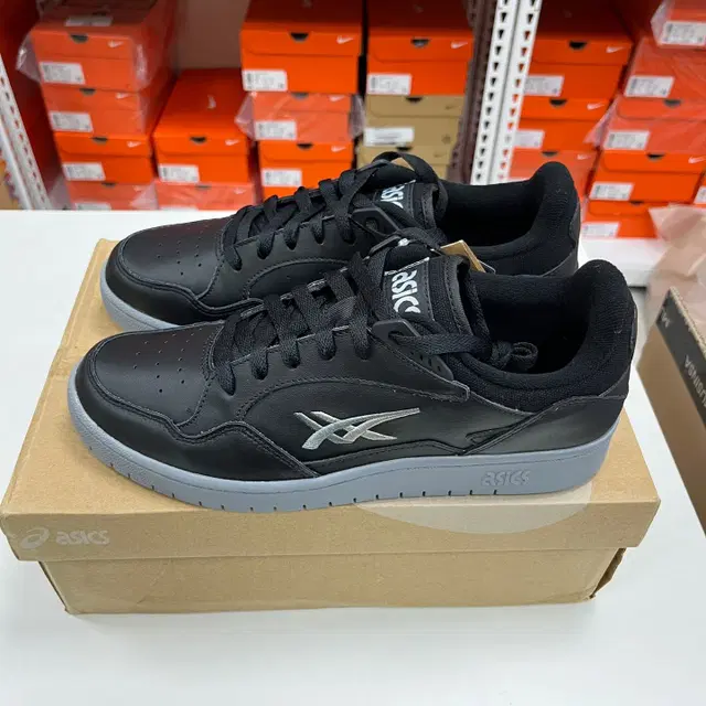 [270] ASICS 아식스 스카이코트 운동화 1201A268-001