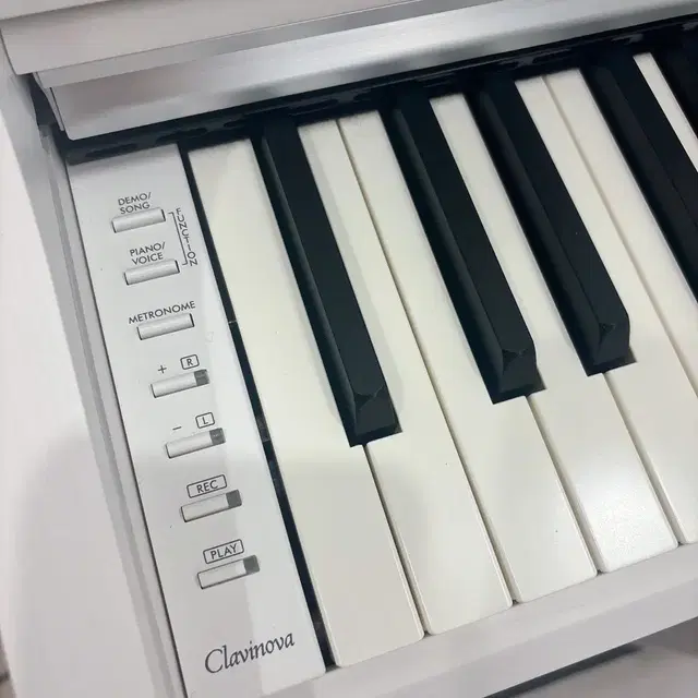 야마하 YAMAHA 디지털피아노 CLP-725 화이트