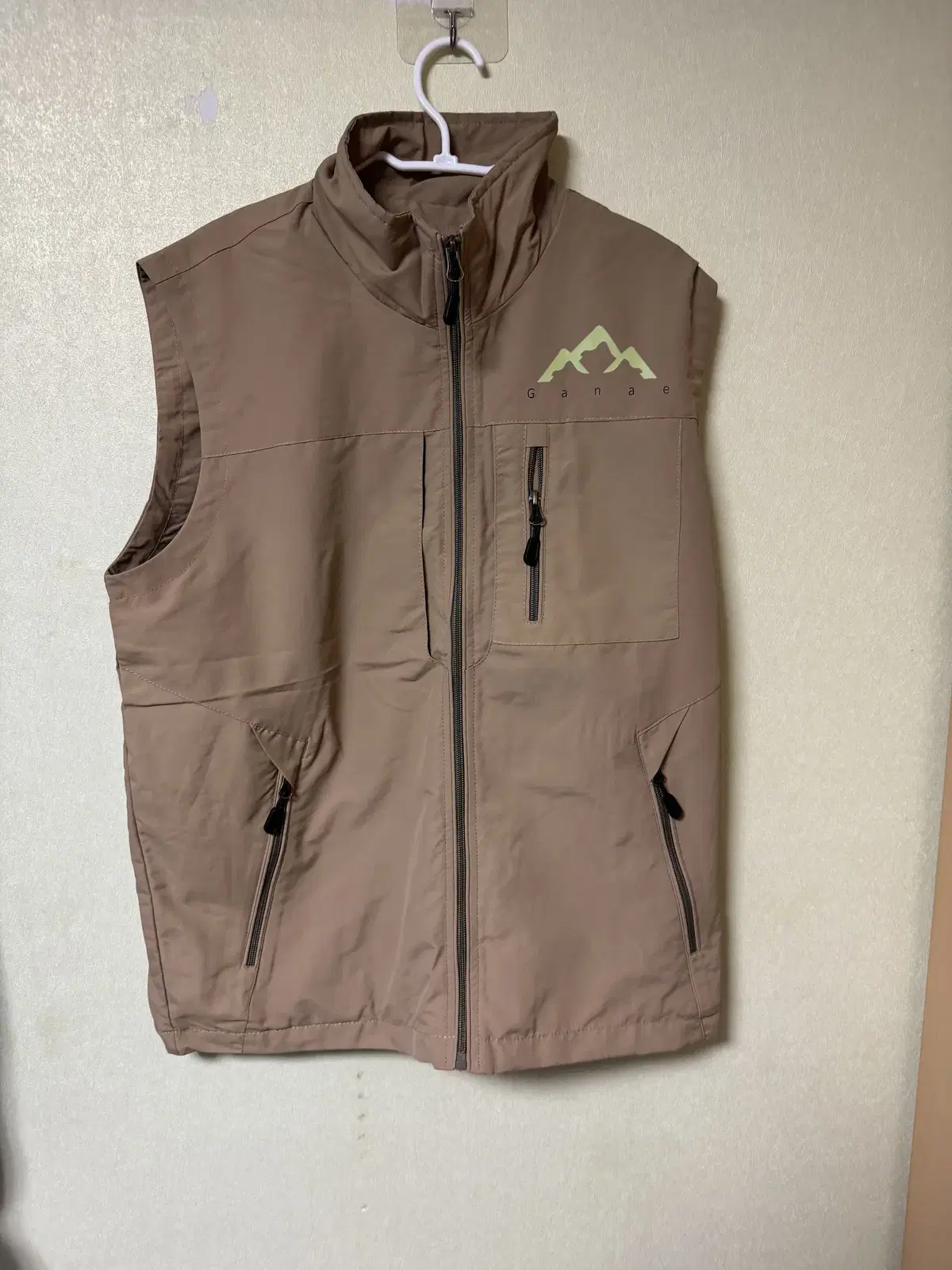 Kane Camping Vest