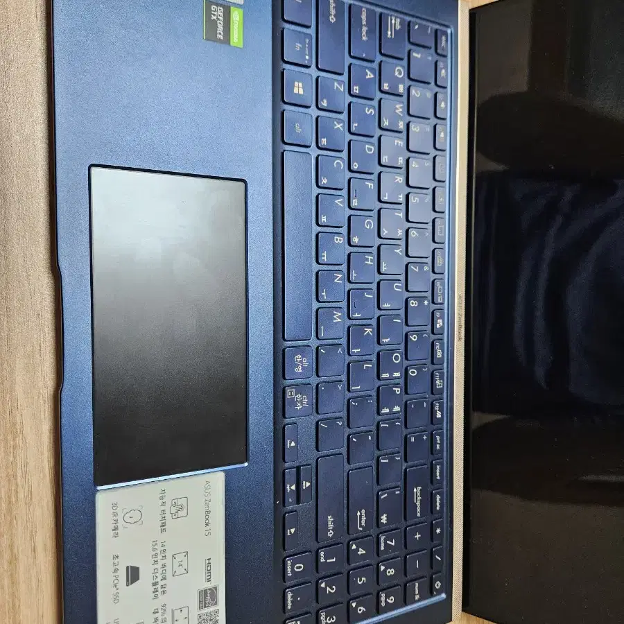 ASUS 젠북 15 UX534FTC-A9075T