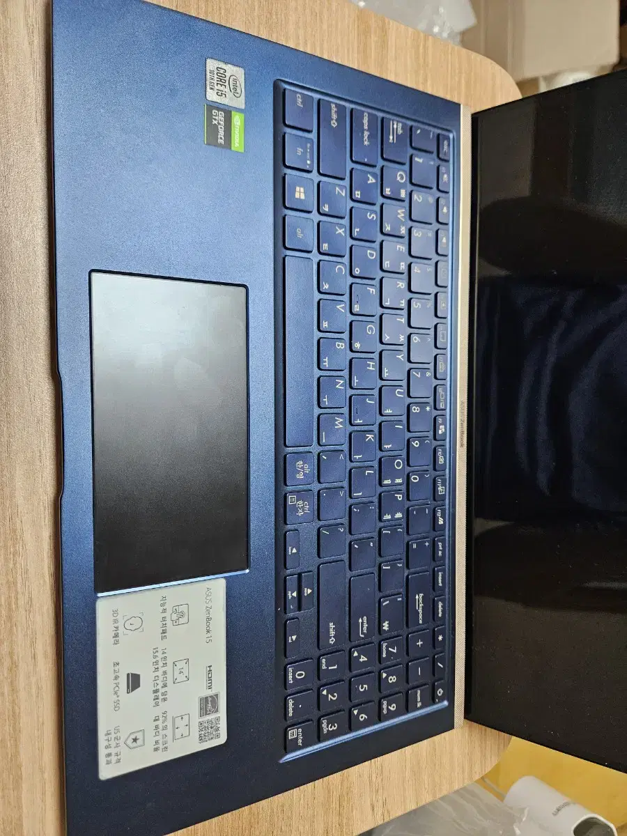 ASUS 젠북 15 UX534FTC-A9075T