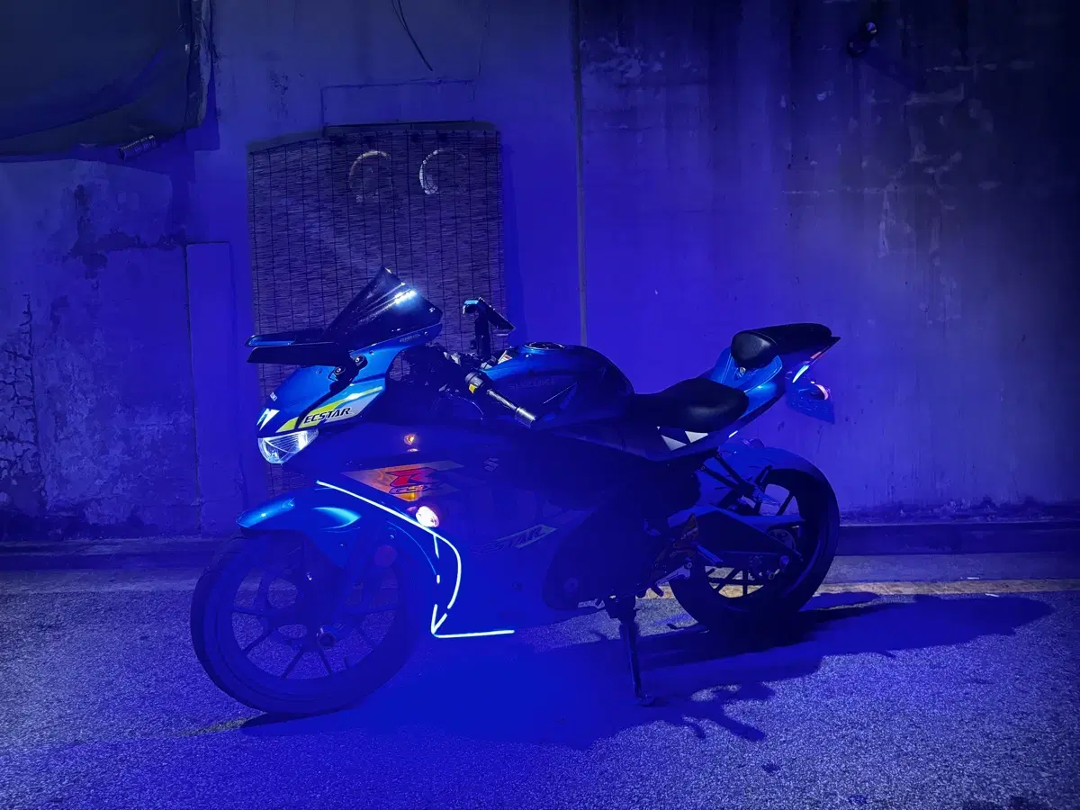 gsxr 125 풀튜닝