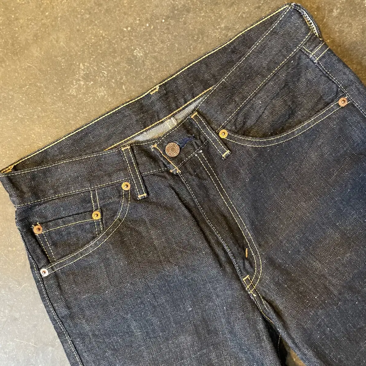 90s JP Levi's 517 boot cut black